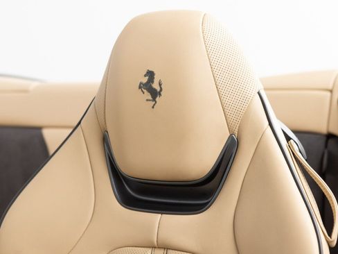 Certified 2019 Ferrari Portofino image 47