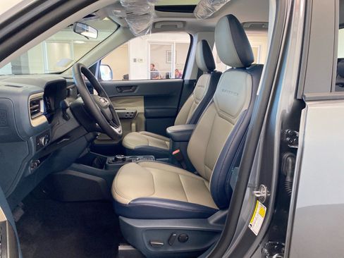 New 2026 Ford Maverick Lariat AWD/4WD image 15