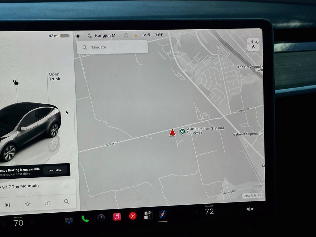 Used 2024 Tesla Model Y Long Range AWD/4WD image 12