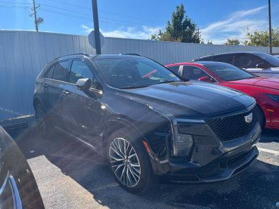 Used 2024 Cadillac XT4 Sport w/ Technology Package