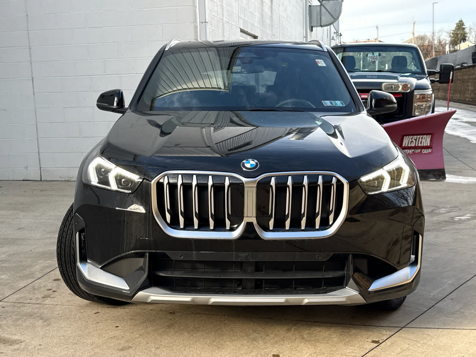 Used 2026 BMW X1 xDrive28i w/ Convenience Package AWD/4WD image 2