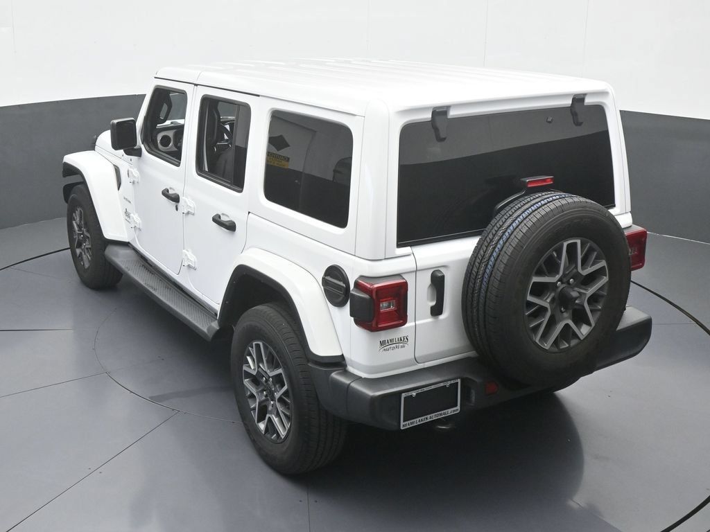 Used 2024 Jeep Wrangler Unlimited Sahara w/ Safety Group AWD/4WD image 47