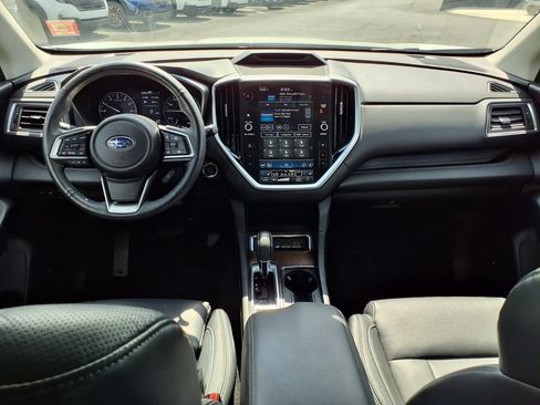 Used 2023 Subaru Ascent Touring AWD/4WD image 2