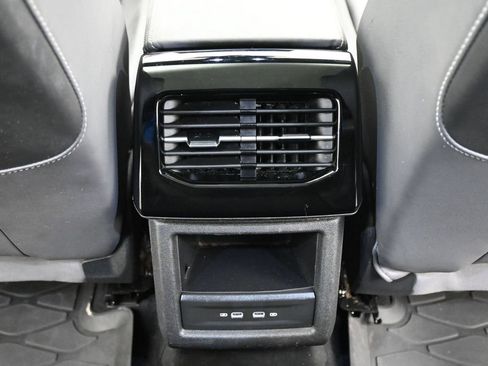 Used 2024 Volkswagen ID.4 S RWD image 21