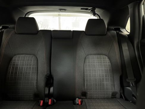 Used 2025 Honda HR-V Sport image 14