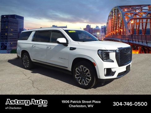 Used 2023 GMC Yukon XL Denali Ultimate image 1
