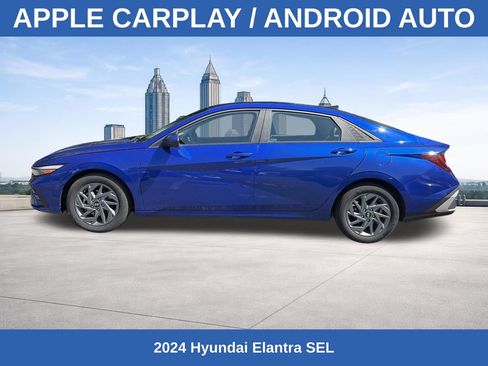 Used 2024 Hyundai Elantra SEL FWD image 2