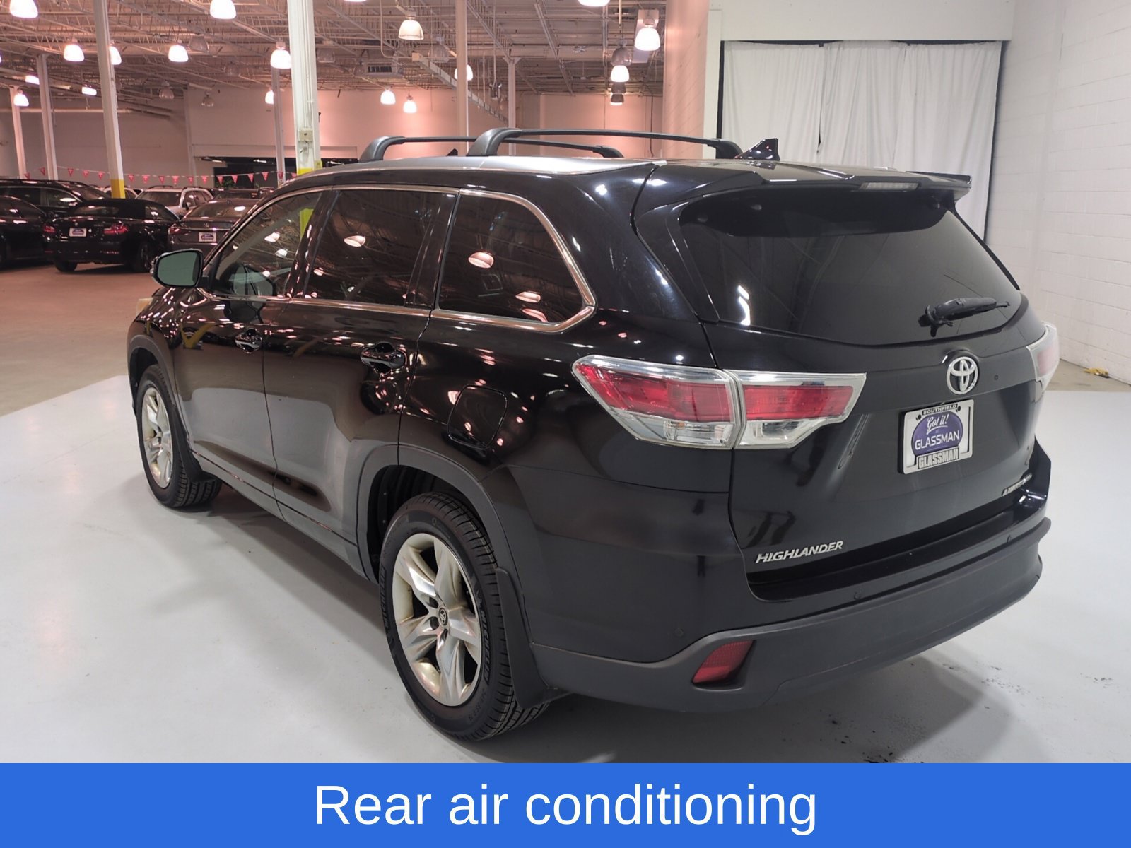 Used 2016 Toyota Highlander Limited AWD/4WD image 5