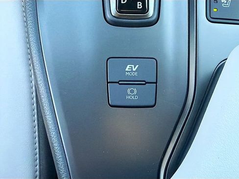 New 2026 Lexus UX 300h FWD image 44