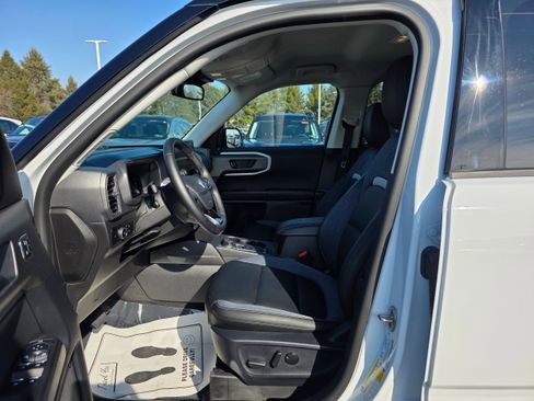 Certified 2025 Ford Bronco Sport Outer Banks w/ Outer Banks Tech Package+ image 21