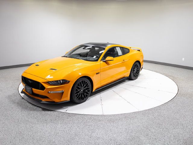 Used 2019 Ford Mustang GT Premium w/ GT Performance Package RWD image 29