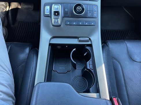 Used 2020 Hyundai Palisade Limited image 20