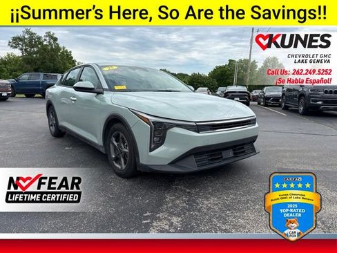 Used 2025 Kia K4 FWD image 1
