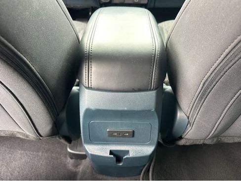 Used 2025 Ford Maverick XLT w/ Black Appearance Package image 22