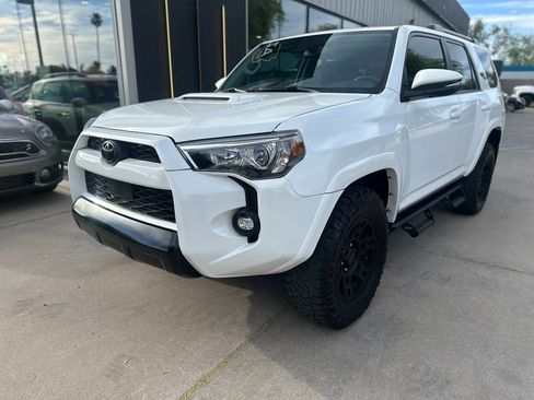 Used 2024 Toyota 4Runner TRD Off-Road Premium w/ Moonroof Package image 3