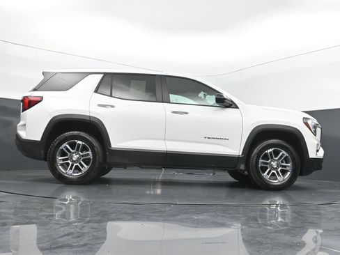 Used 2026 GMC Terrain Elevation FWD image 40