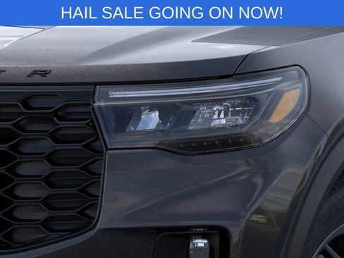 New 2026 Ford Explorer ST-Line w/ ST-Line Street Pack image 19