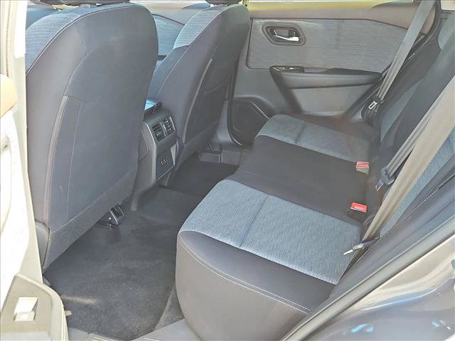 Used 2023 Nissan Rogue SV FWD image 24