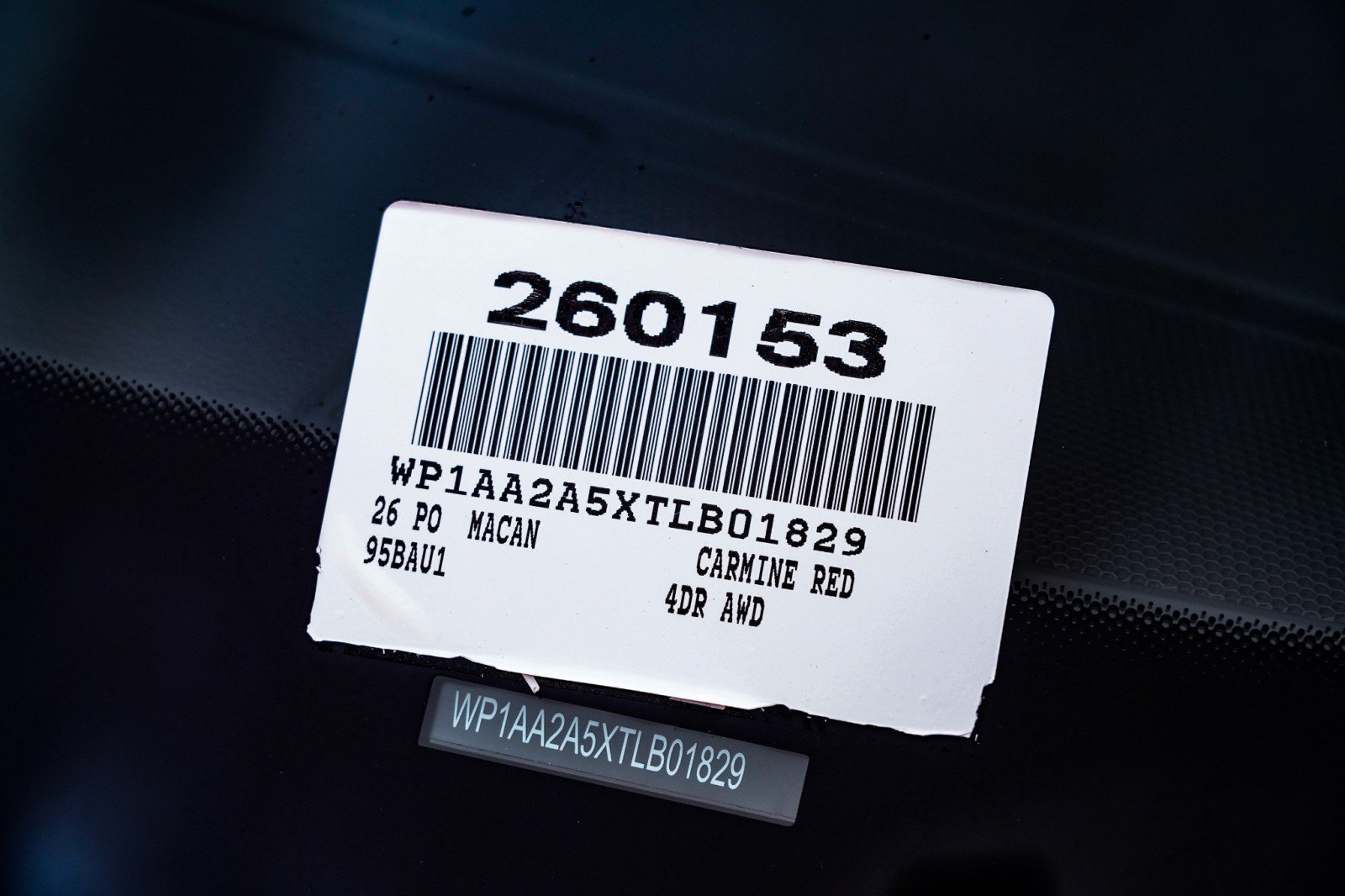Certified 2026 Porsche Macan AWD/4WD image 31