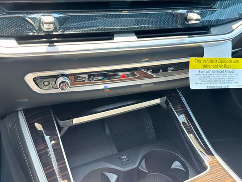 New 2026 BMW X5 xDrive40i w/ Executive Package image 24