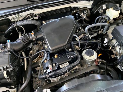 Used 2022 Toyota Tacoma SR RWD image 31