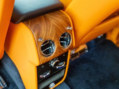 Used 2025 Rolls-Royce Cullinan AWD/4WD image 26
