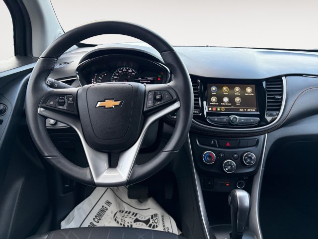 Used 2019 Chevrolet Trax LT w/ LT Convenience Package AWD/4WD image 15