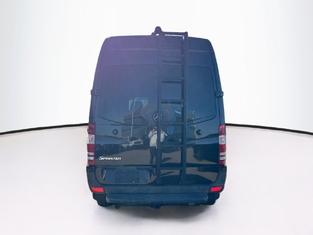 Used 2018 Mercedes-Benz Sprinter 2500 image 6