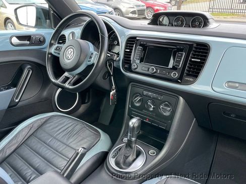 Used 2013 Volkswagen Beetle Turbo 60's Edition image 19