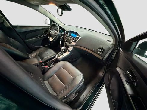 Used 2014 Chevrolet Cruze LT image 24