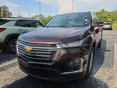 Used 2022 Chevrolet Traverse LT FWD image 8