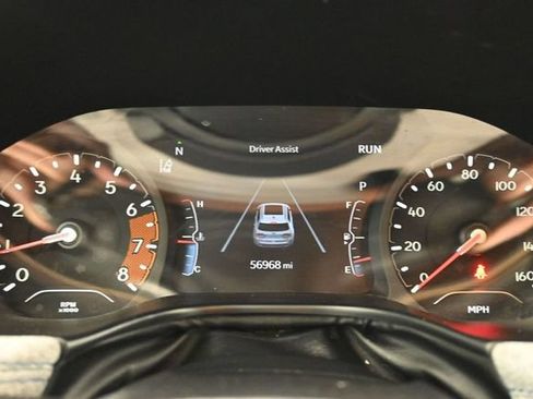 Used 2024 Jeep Compass Latitude w/ Altitude Special Edition AWD/4WD image 14