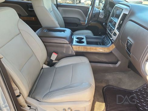 Used 2016 GMC Sierra 1500 SLT w/ SLT Premium Package image 24