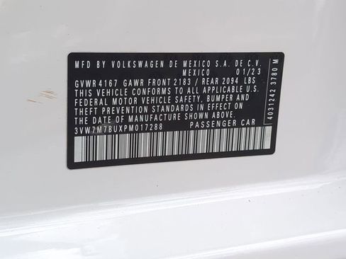 Certified 2023 Volkswagen Jetta SE w/ Panoramic Sunroof Package image 33