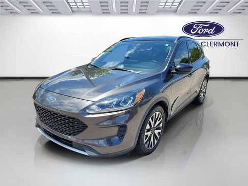 Used 2020 Ford Escape SE Sport FWD image 2