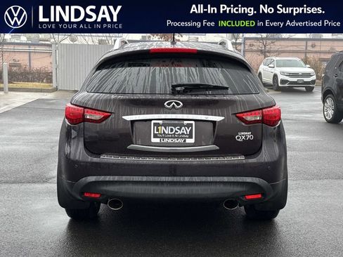 Used 2017 INFINITI QX70 AWD w/ Premium Package image 4