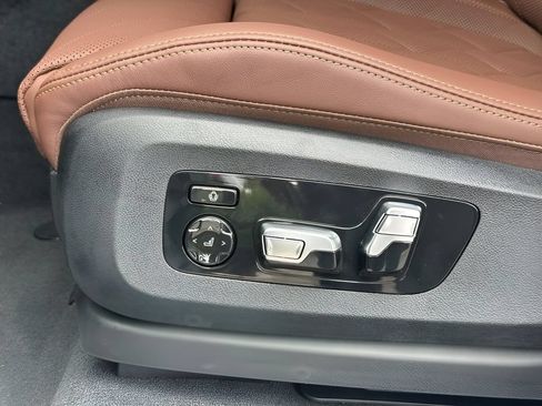 New 2026 BMW X5 xDrive40i AWD/4WD image 12