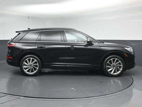 Certified 2025 Lincoln Corsair Grand Touring AWD/4WD image 8