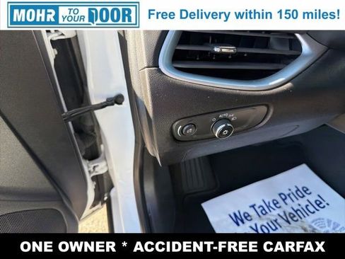 Used 2024 Chevrolet Malibu LT image 14