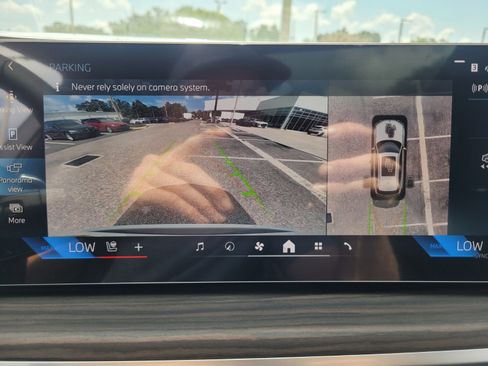 Used 2026 BMW X5 xDrive50e w/ Executive Package image 25