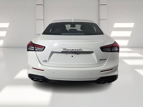 Used 2022 Maserati Ghibli Modena RWD image 6