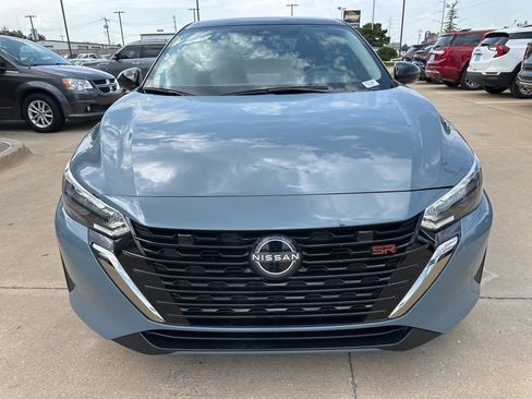 Used 2024 Nissan Sentra SR image 8