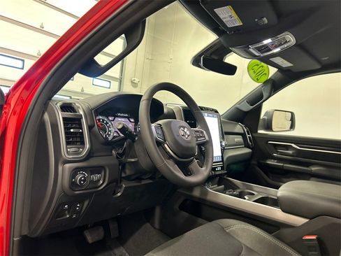 Used 2025 RAM 1500 Big Horn image 19