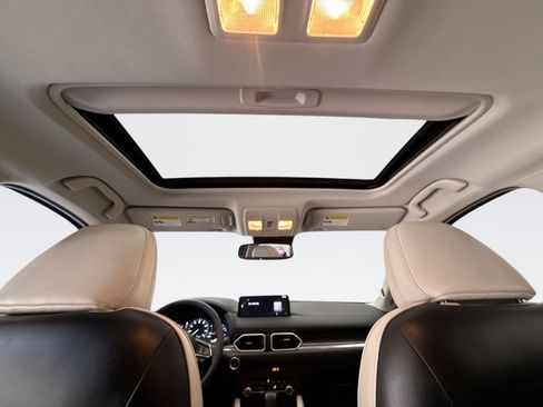 Used 2023 MAZDA CX-5 AWD 2.5 S w/ Premium Package image 17