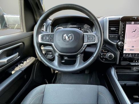 Used 2023 RAM 1500 Big Horn AWD/4WD image 11