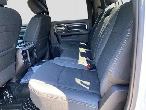 New 2026 RAM 2500 Big Horn AWD/4WD image 7