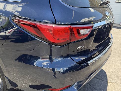 Used 2020 INFINITI QX60 Luxe w/ Sensory Package AWD/4WD image 19