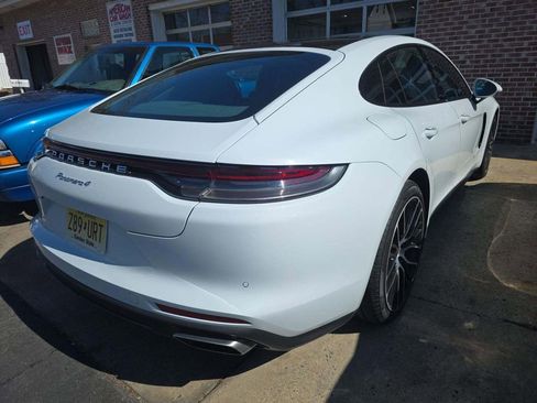 Used 2021 Porsche Panamera 4 AWD/4WD image 5