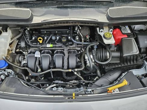 Used 2022 Ford Transit Connect XLT FWD image 30