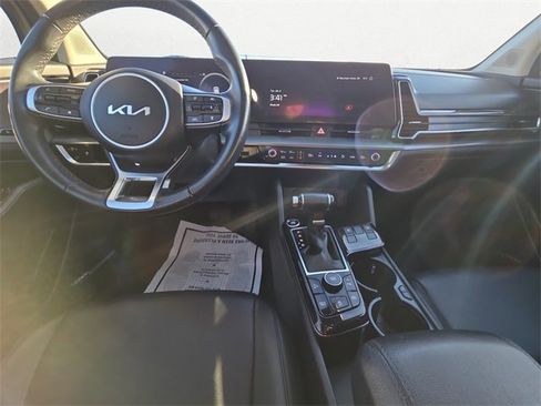 Used 2024 Kia Sportage SX image 10